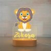 houten lamp met naam leeuwtje welpje