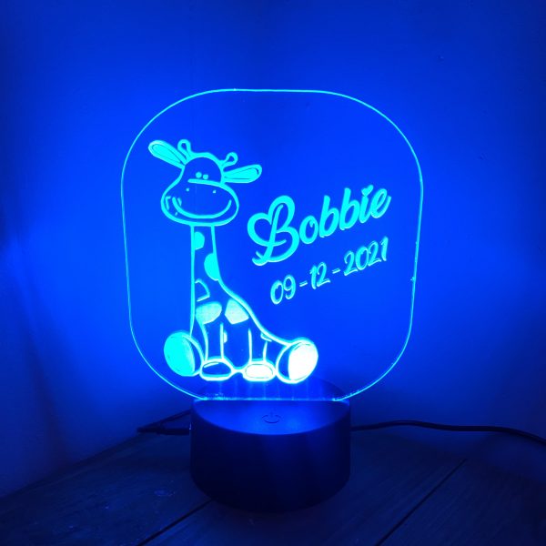 Giraf lampje met naam en datum gepersonaliseerd led licht
