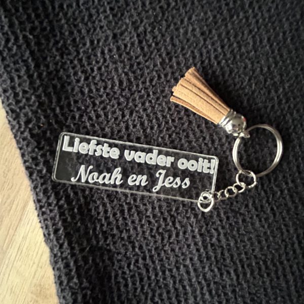 Liefste vader sleutelhanger met namen