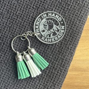 Hand in hand kameraden sleutelhanger
